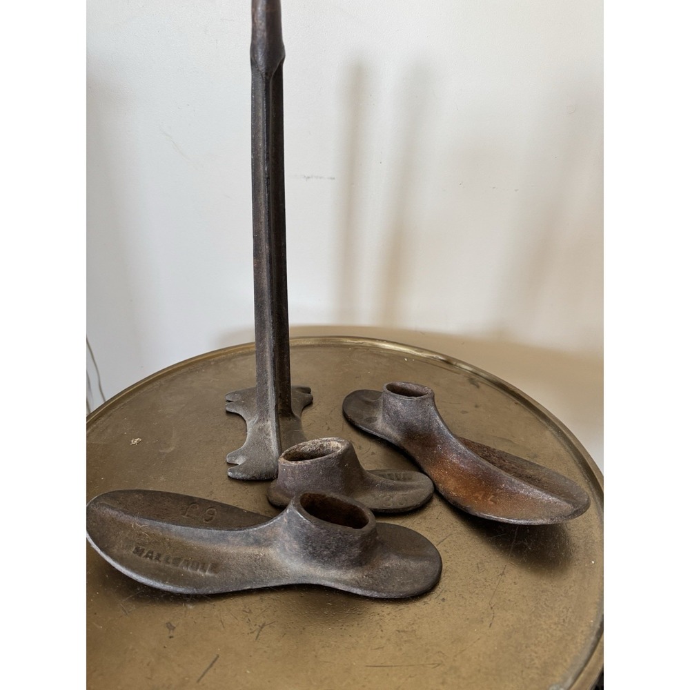 Antique Vintage Shoe Cobbler Set Forms Moulds Stand Primitive Decor Rusty